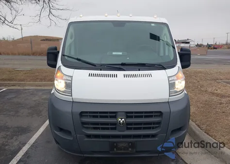 2018 Ram Promaster 1500 z USA, uszkodzony, nr VIN 3C6TRVAG7JE138582